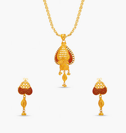 The Shimmer Pendant Set